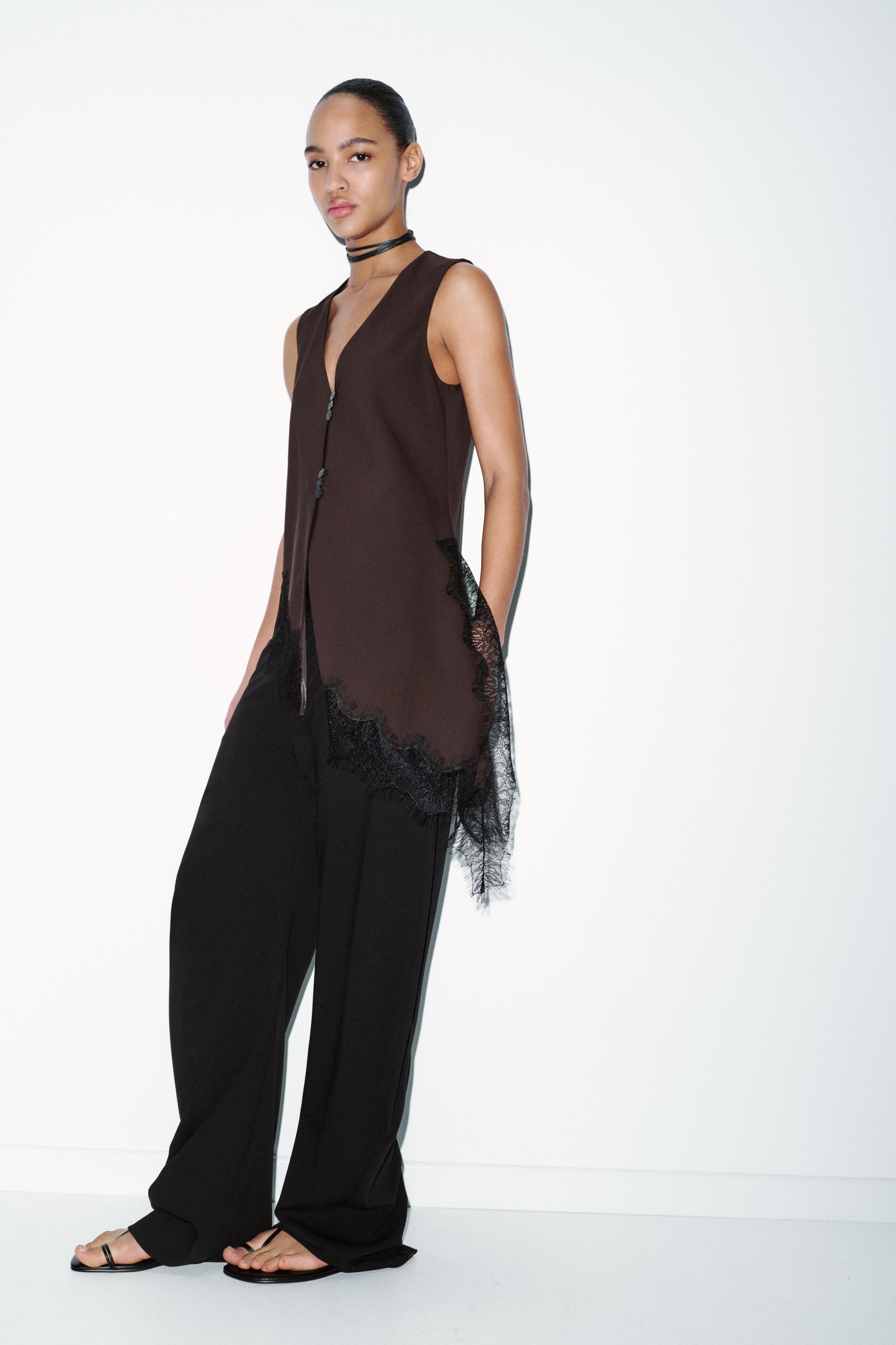 ASYMMETRIC LACE TOP