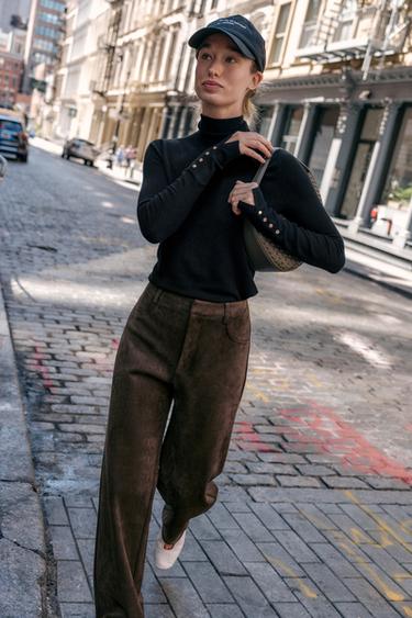 BASIC-STRICKPULLOVER AUS GLATTSTRICK - Schwarz von Zara