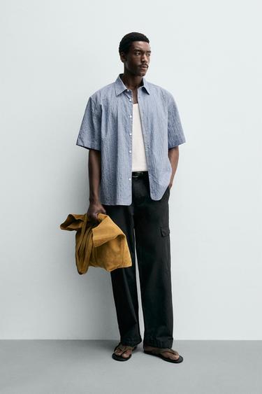 CAMISA REGULAR FIT CUADROS TEXTURA - Azul de Zara - Imagen 0