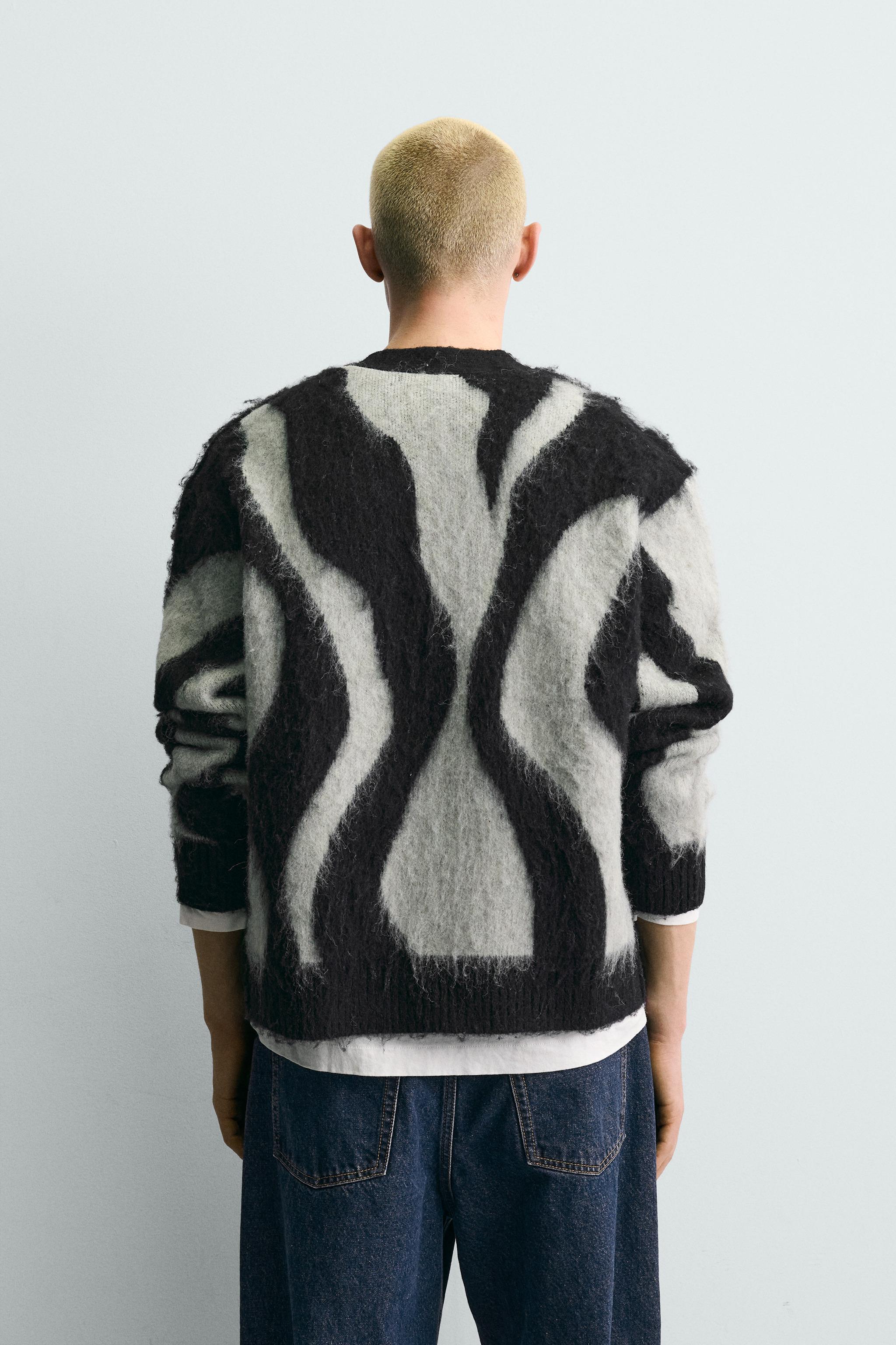 BRUSHED JACQUARD CARDIGAN