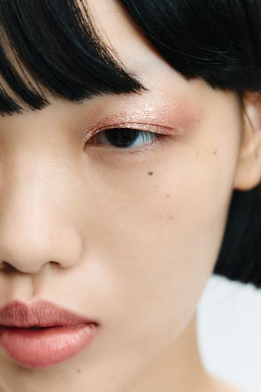 LIQUID EYE SHADOW - by Zara