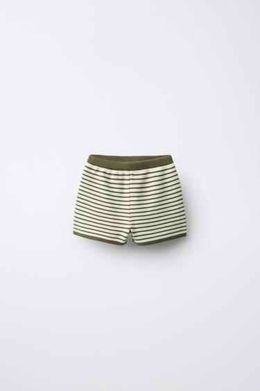 ТРИКОТАЖНЫЕ ШОРТЫ В ПОЛОСКУ — Цвет небеленого полотна/Зеленый от Zara