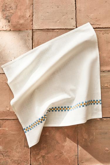 PACK OF COTTON NAPKINS WITH MULTICOLOURED BORDERS (PACK OF 2) - White / Green by Zara - Image 5