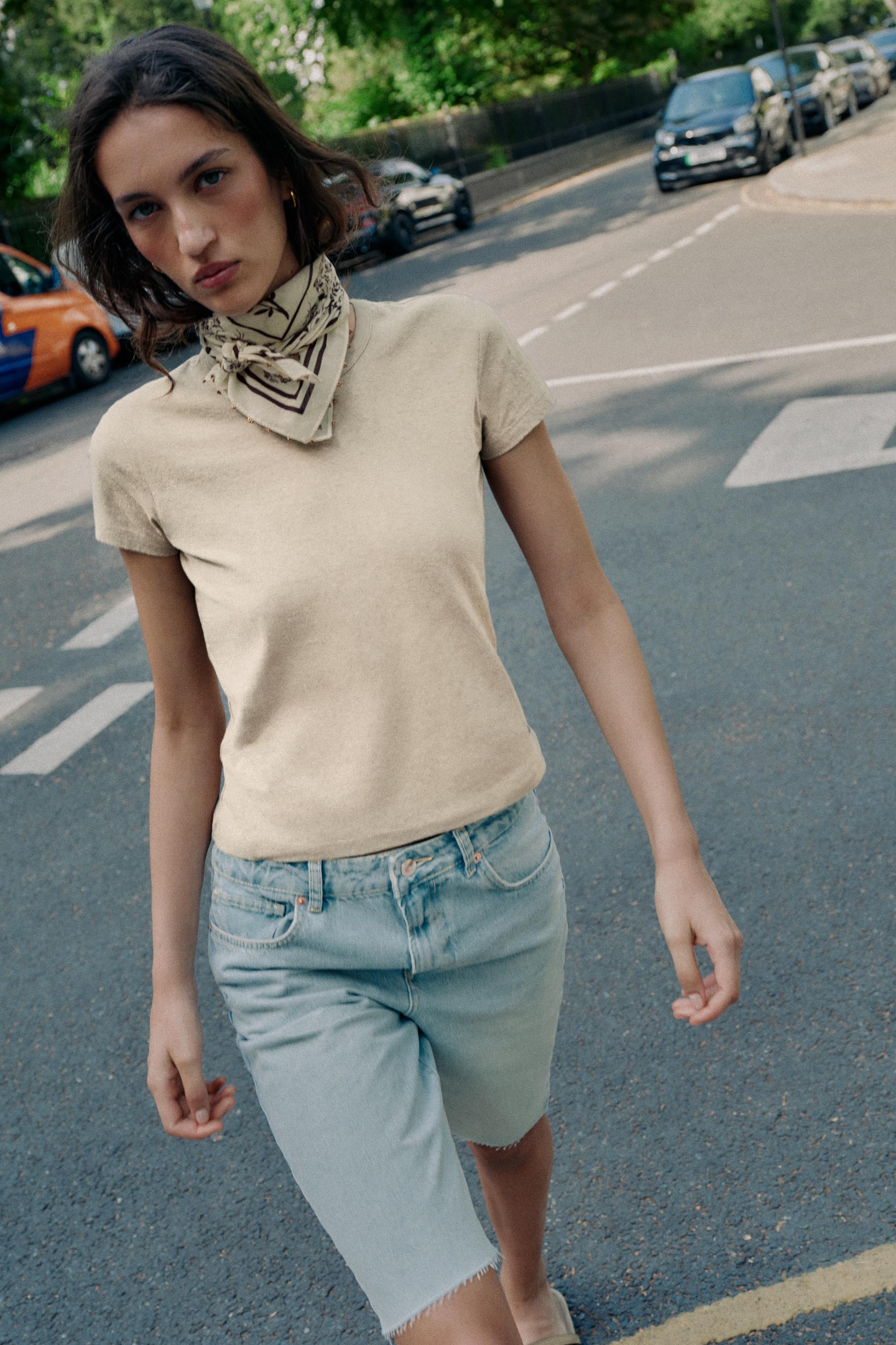COTTON SHORT SLEEVE T-SHIRT