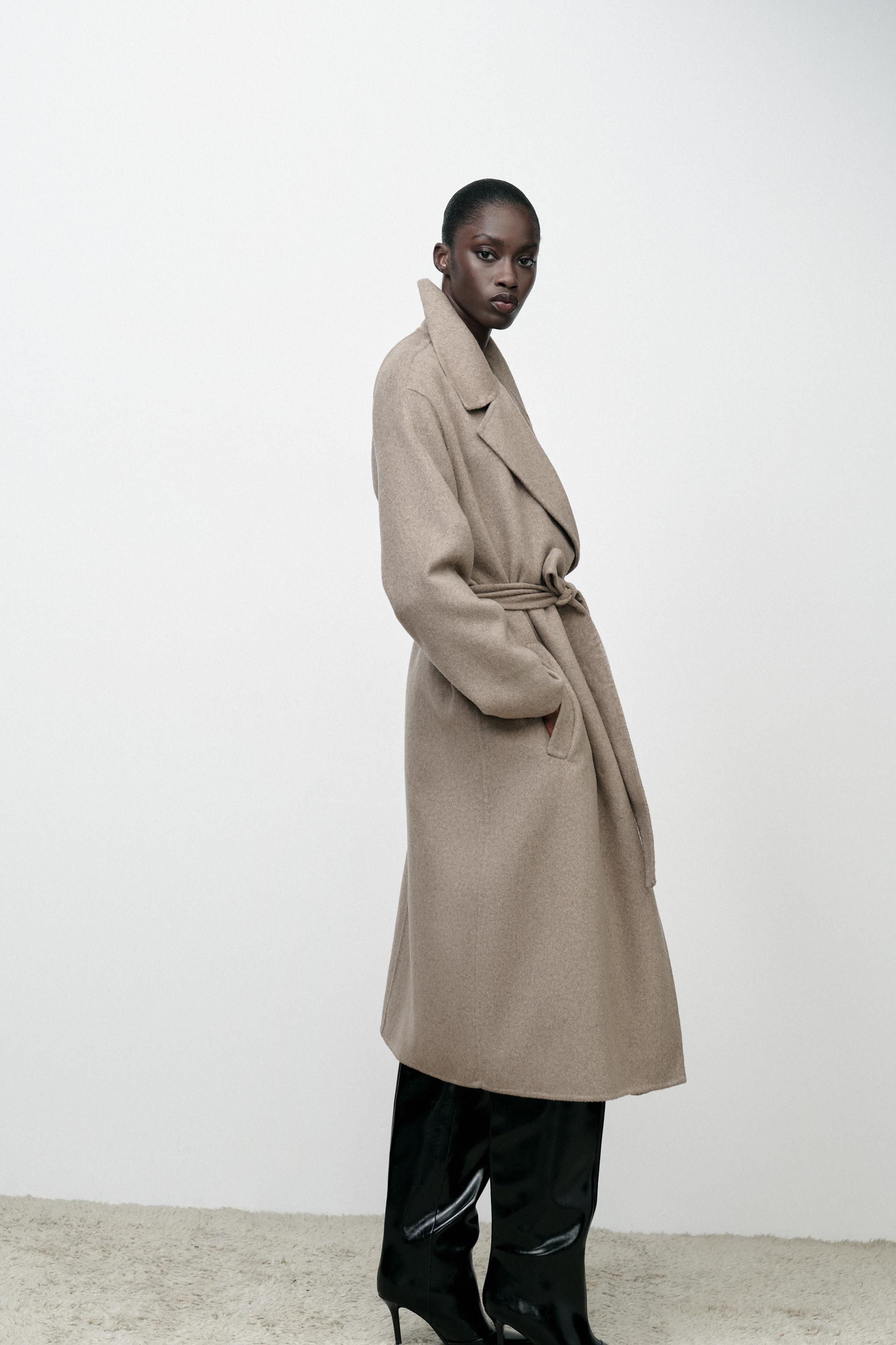 BELTED WOOL BLEND COAT