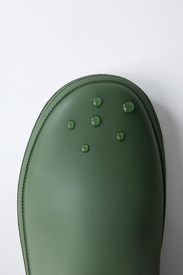 BOTTES DE PLUIE BASIQUES - Vert kaki de Zara - Image 7