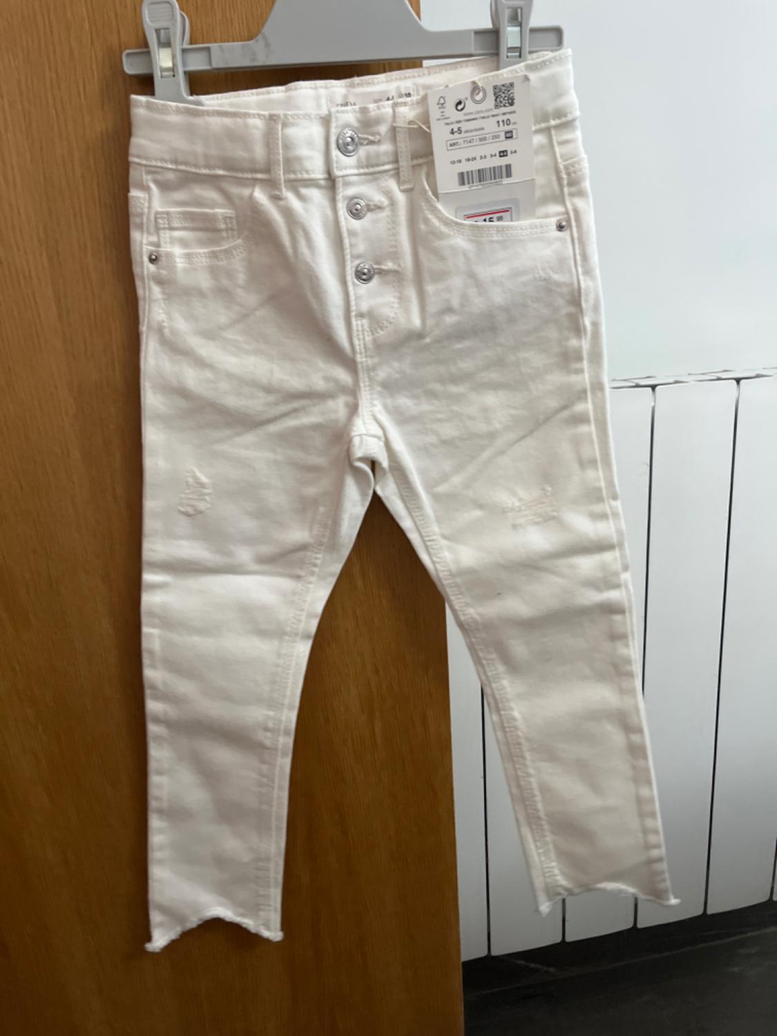 SKINNY FIT GRUNGE JEANS