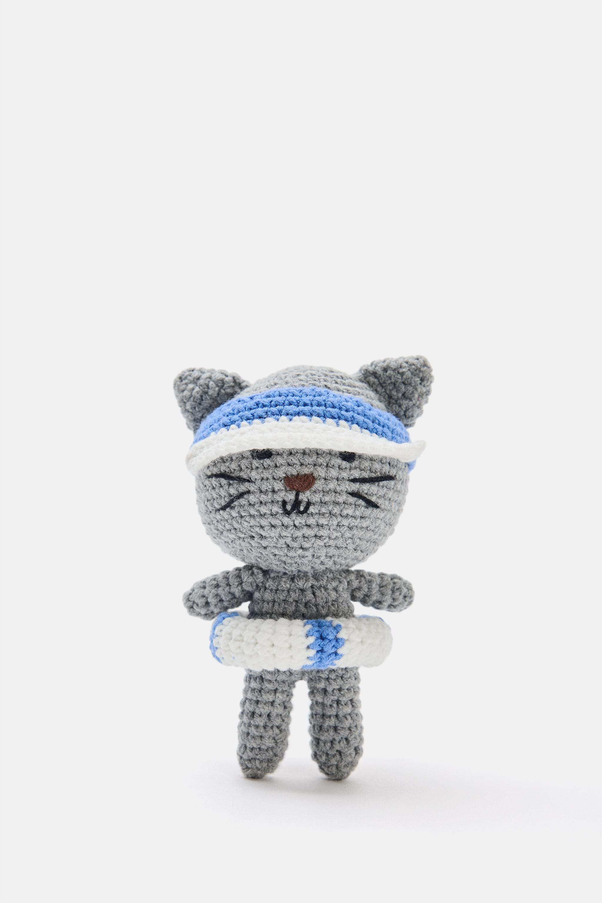 KITTEN CHARM KEYCHAIN