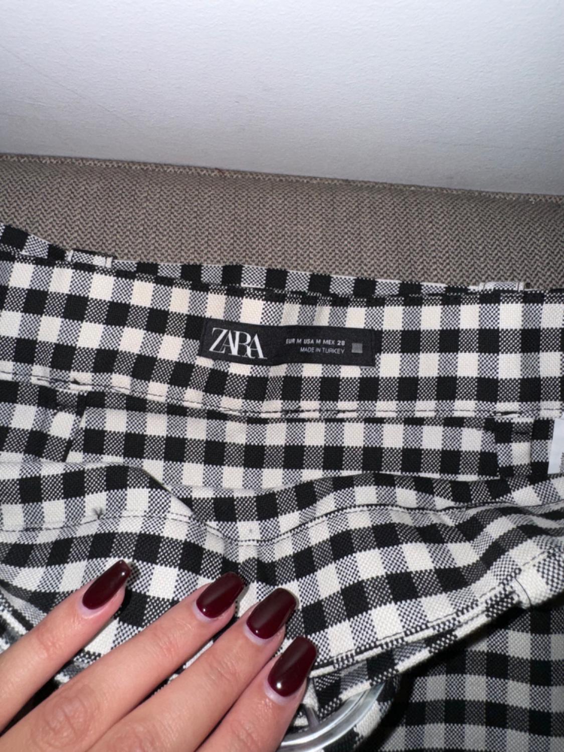GINGHAM BERMUDA SKORT - Image 4