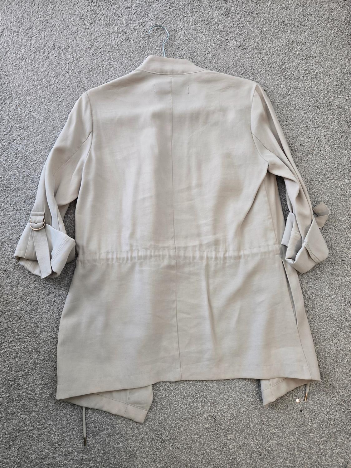 FLOWY DRAWSTRING JACKET - Image 3