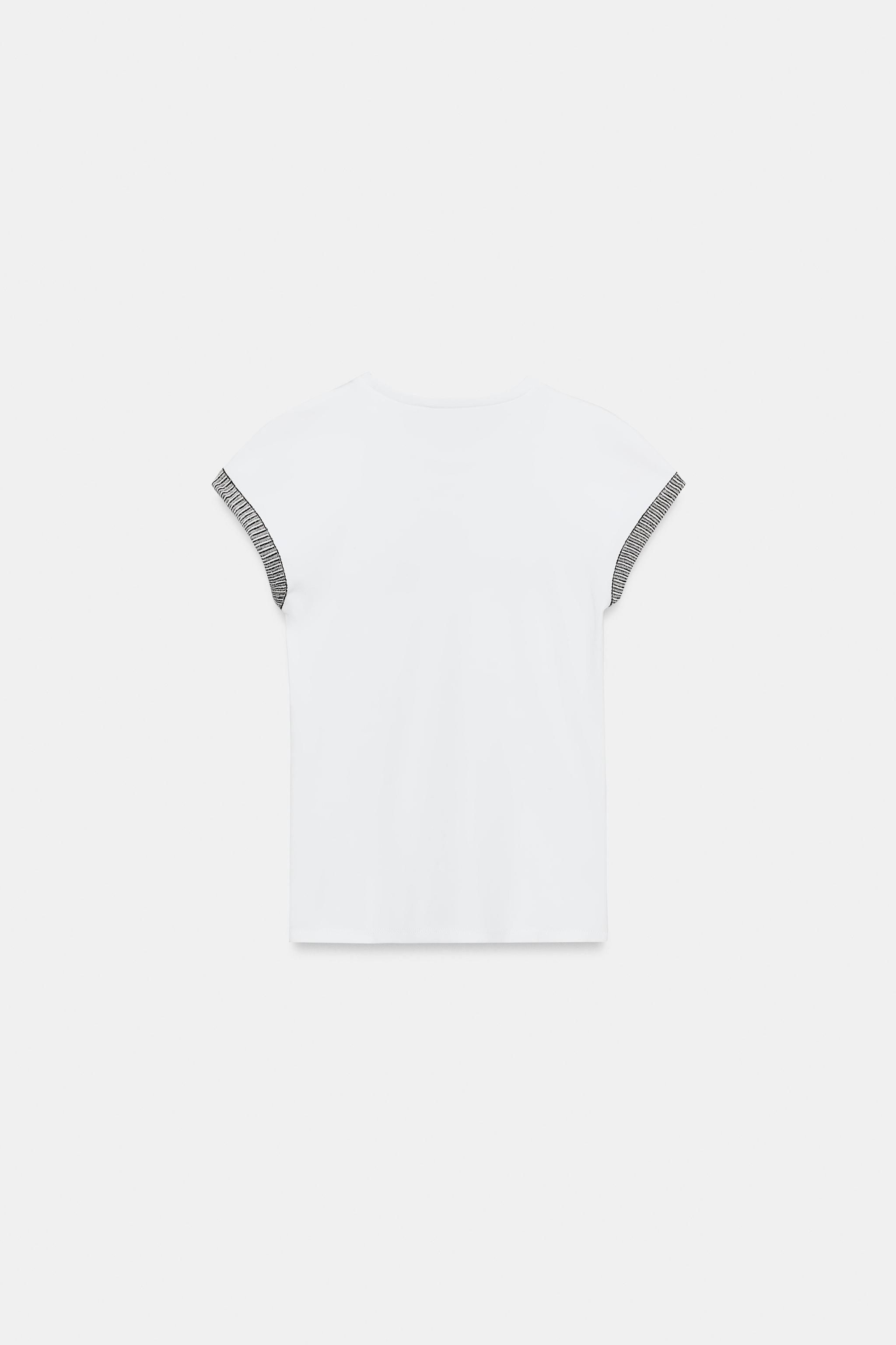 Женские футболки Zara TRIM DETAIL BUTTON T-SHIRT — фото 6
