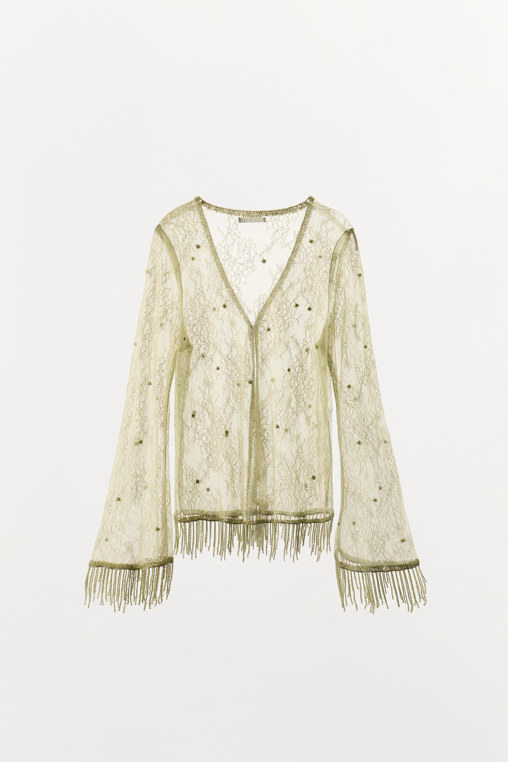VESTE EN DENTELLE À FANTAISIE