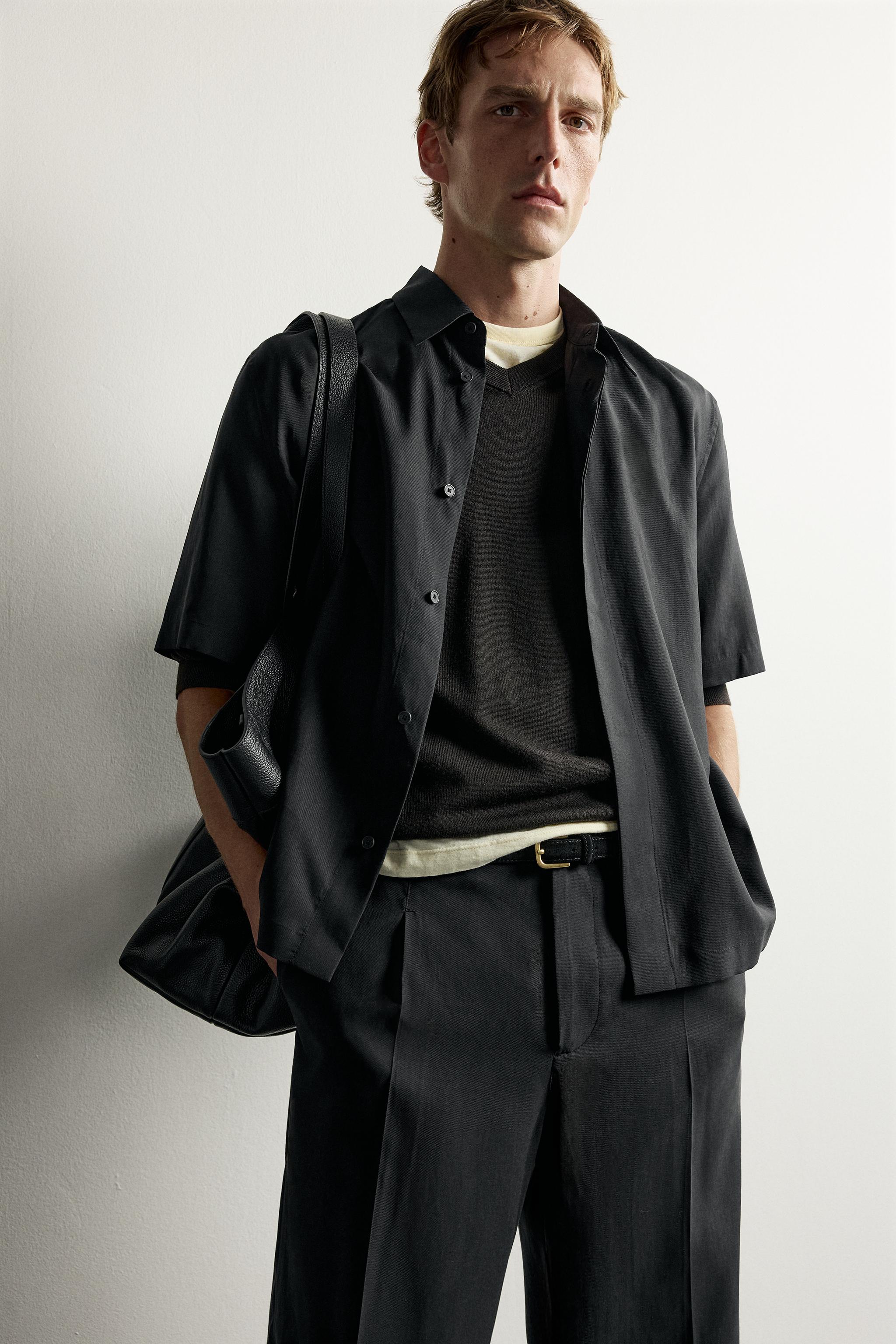 PLEATED FLOWY TROUSERS