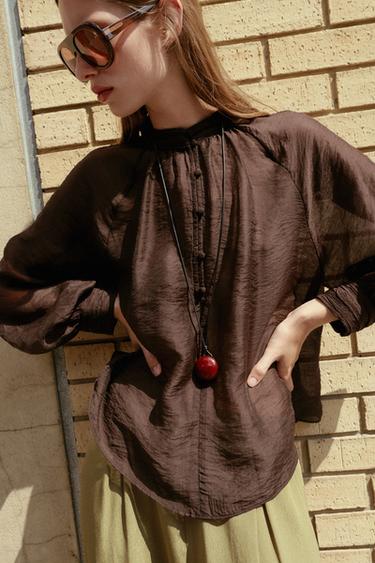 BLOUSE SEMI-TRANSPARENTE À MANCHES BOUFFANTES - Marron de Zara