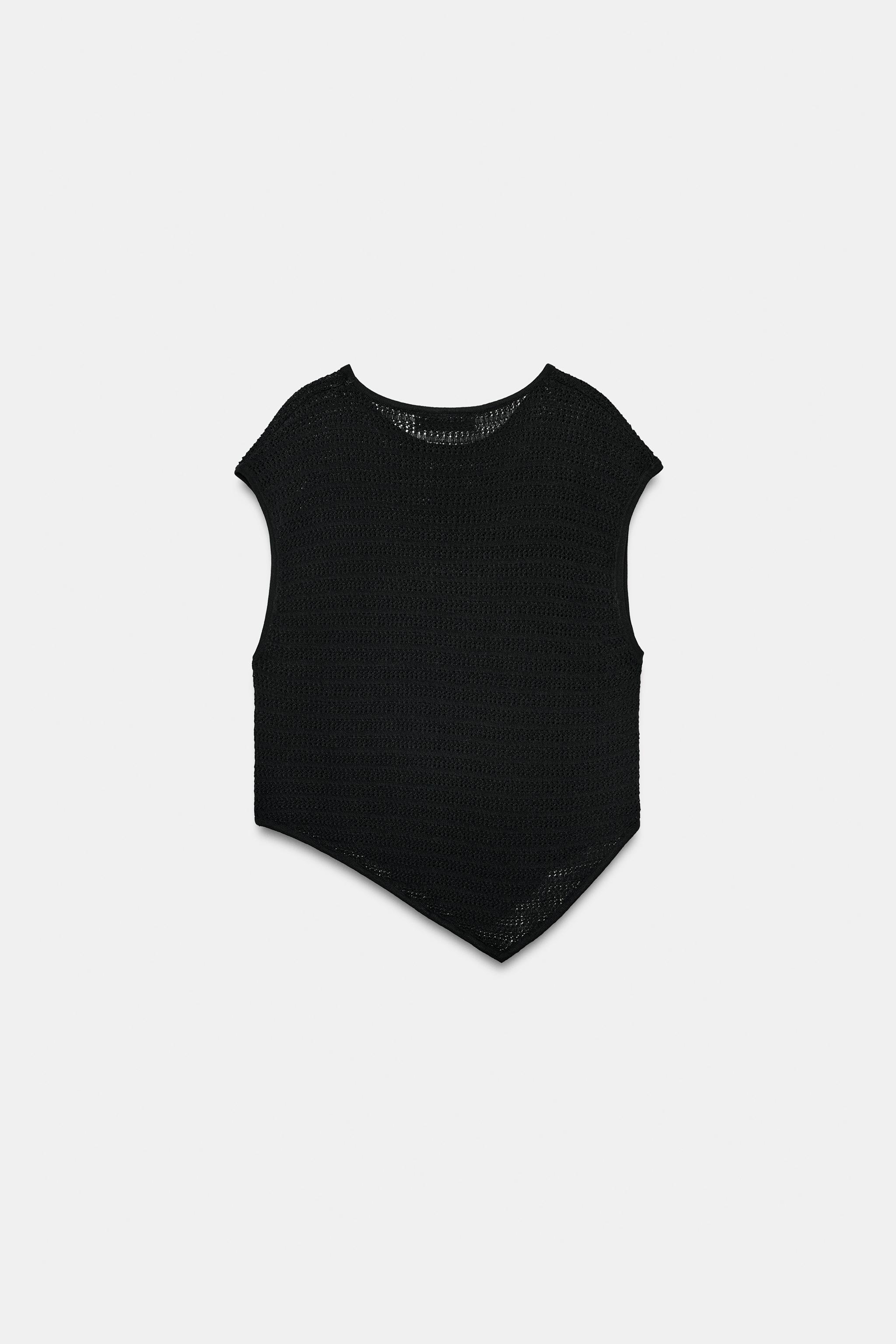 ASYMMETRIC KNIT TOP