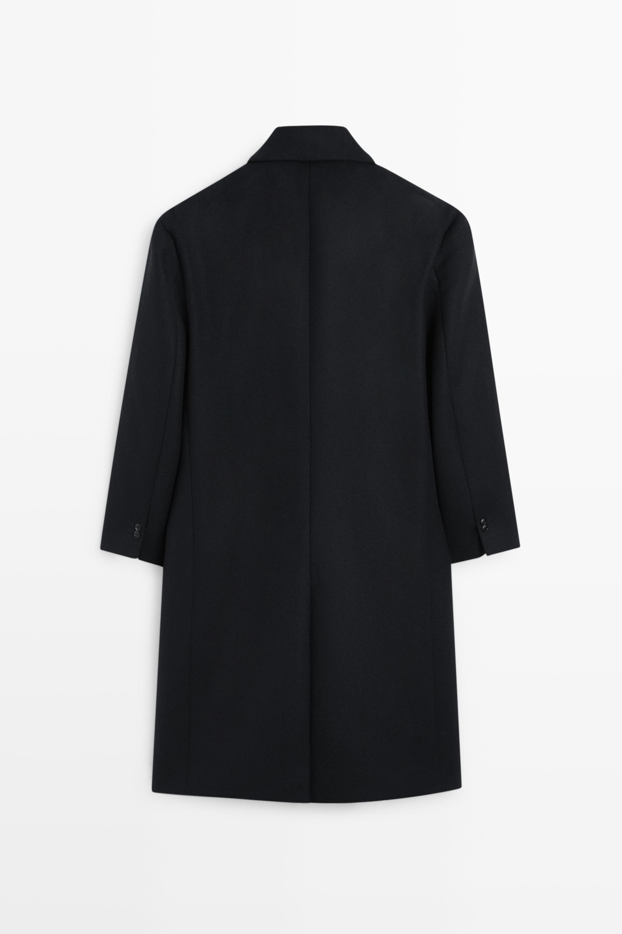 100% wool coat with lapel collar