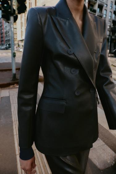 BLAZER CROISÉE MATIÈRE SYNTHÉTIQUE - Noir de Zara - Image 2