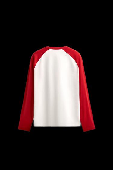 T-SHIRT COLOR BLOCK MIT RAGLANÄRMELN - Cremefarben / Rot von Zara