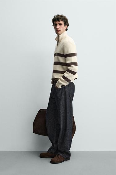 PULL EN MAILLE PERLÉE À COL ZIPPÉ - Écru / Marron de Zara