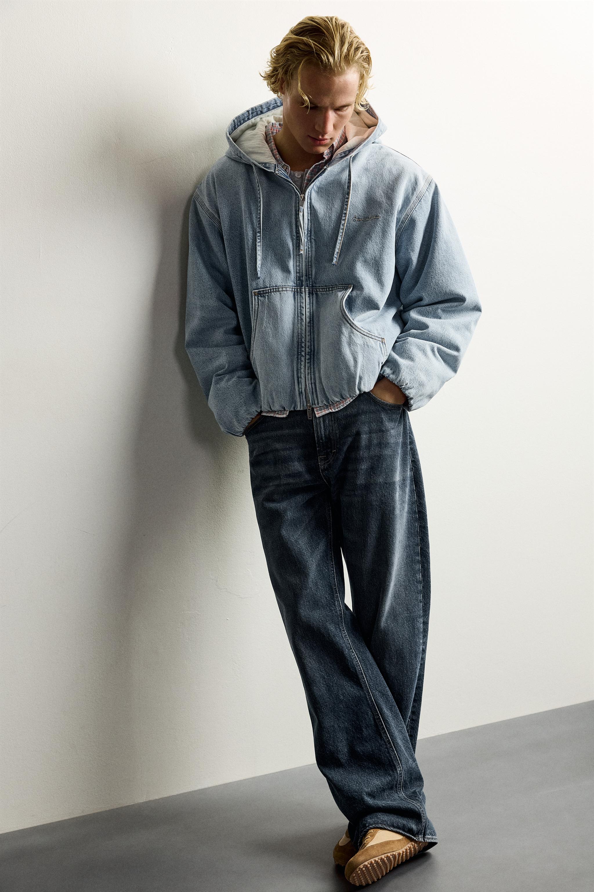 VESTE EN JEAN MATELASSÉE À CAPUCHE