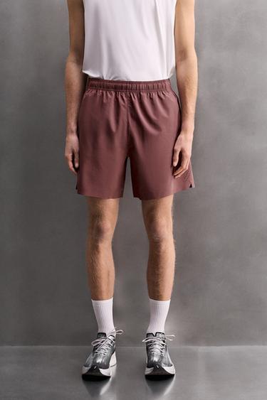 Zara PERFORATED SHORTS - Dark pink