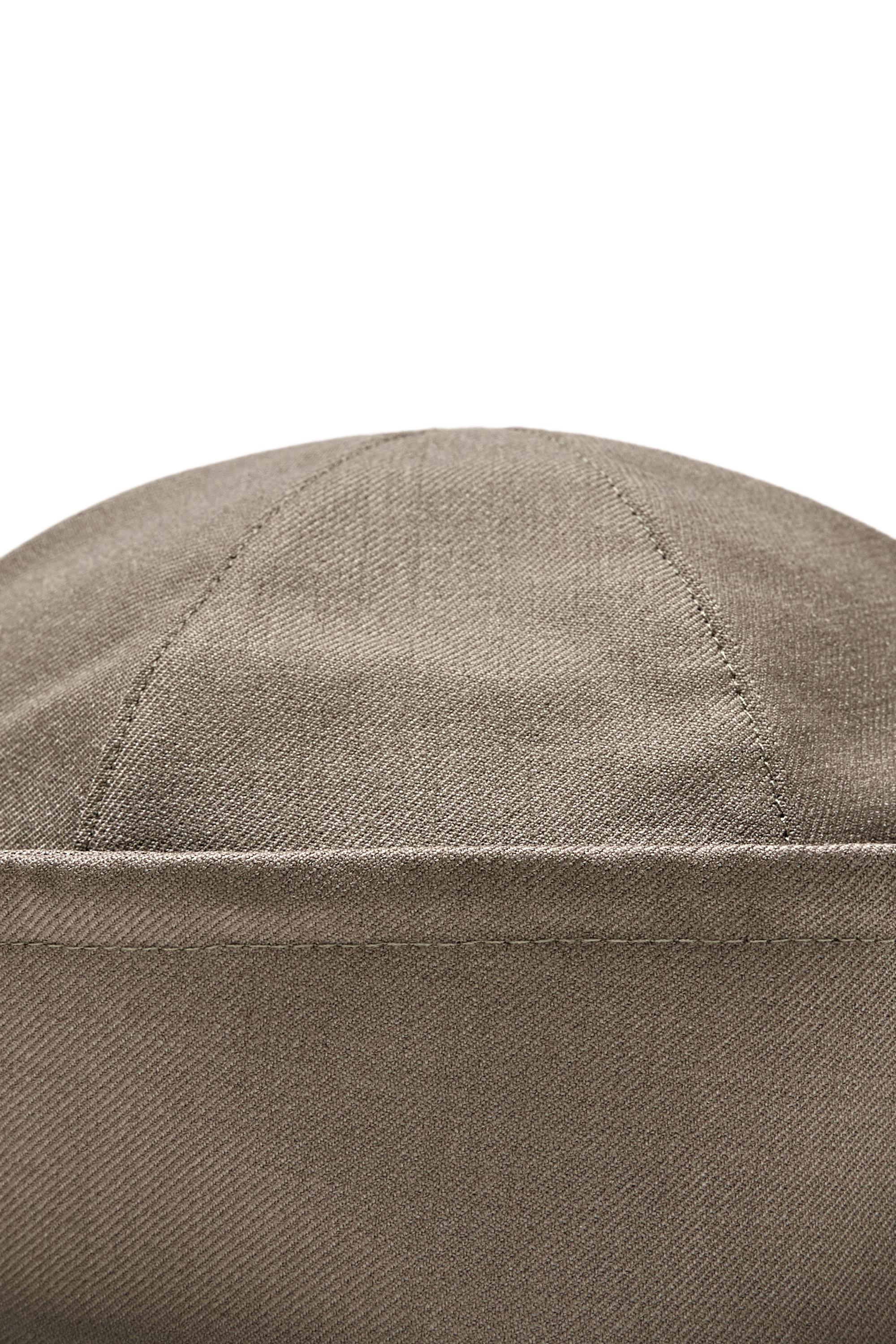 Chapeau Canvas - LIMITED EDITION