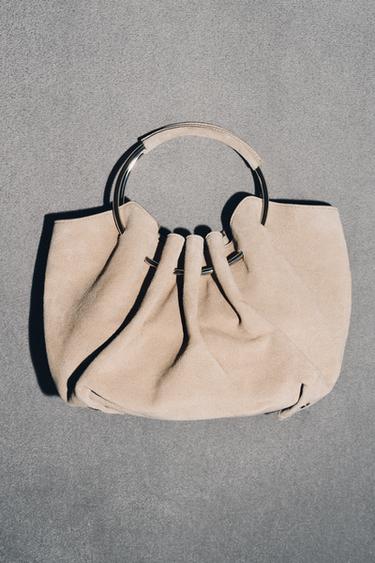 RIGID HANDLE SPLIT SUEDE BUCKET BAG - SAND/BROWN by Zara