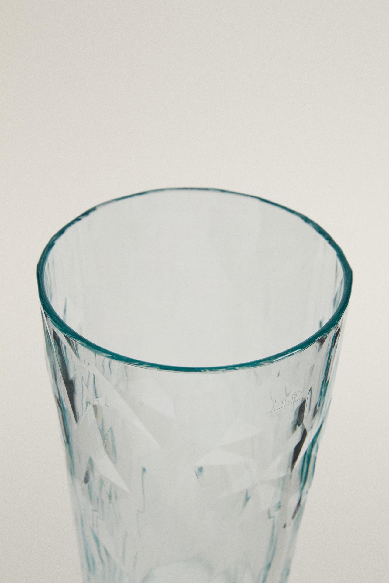ACRYLIC RAISED DIAMOND DESIGN SOFT DRINK TUMBLER — Light blue