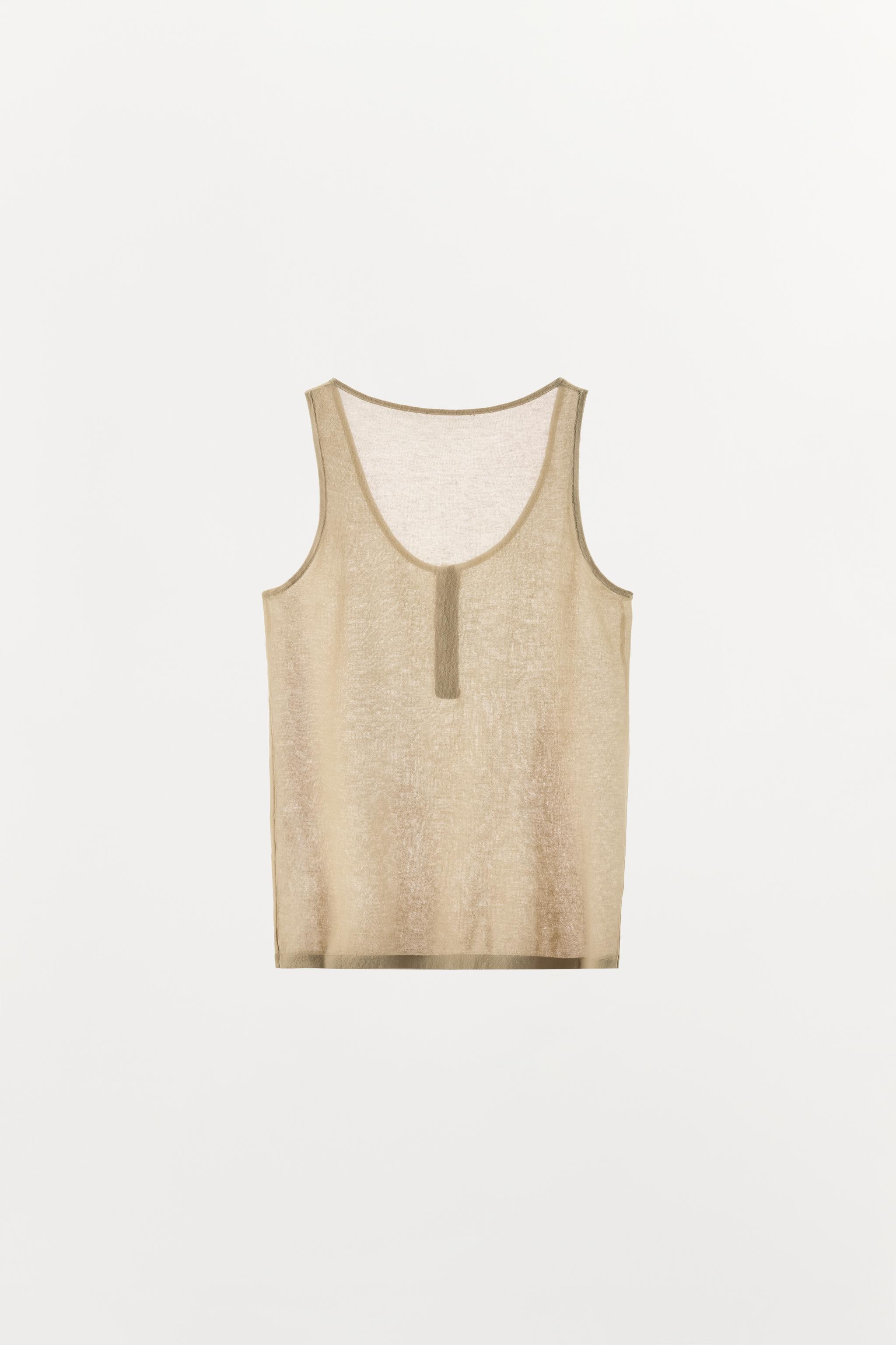 KNIT HENLEY TOP