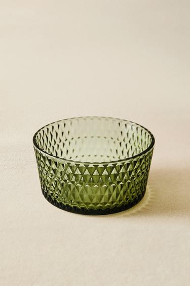 GLASSKÅL MED DESIGN I RELIEF - grøn fra Zara