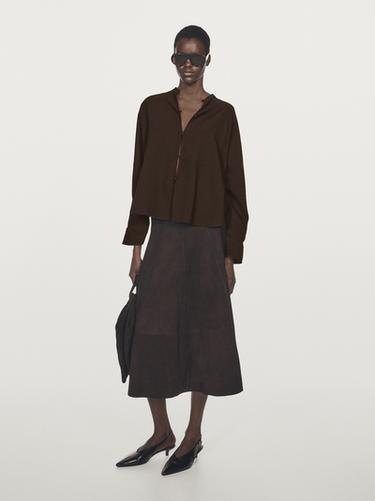 Chemisier col mao découpe devant - Marron de Zara