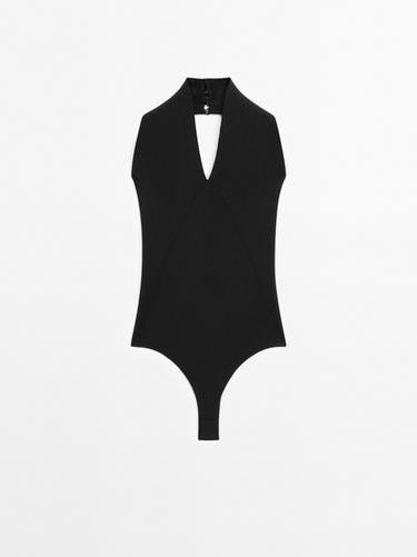 Body punto halter cuello pico - STUDIO - Negro de Zara