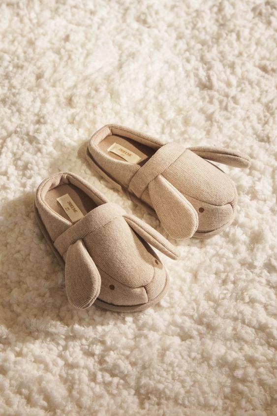 zara slippers price
