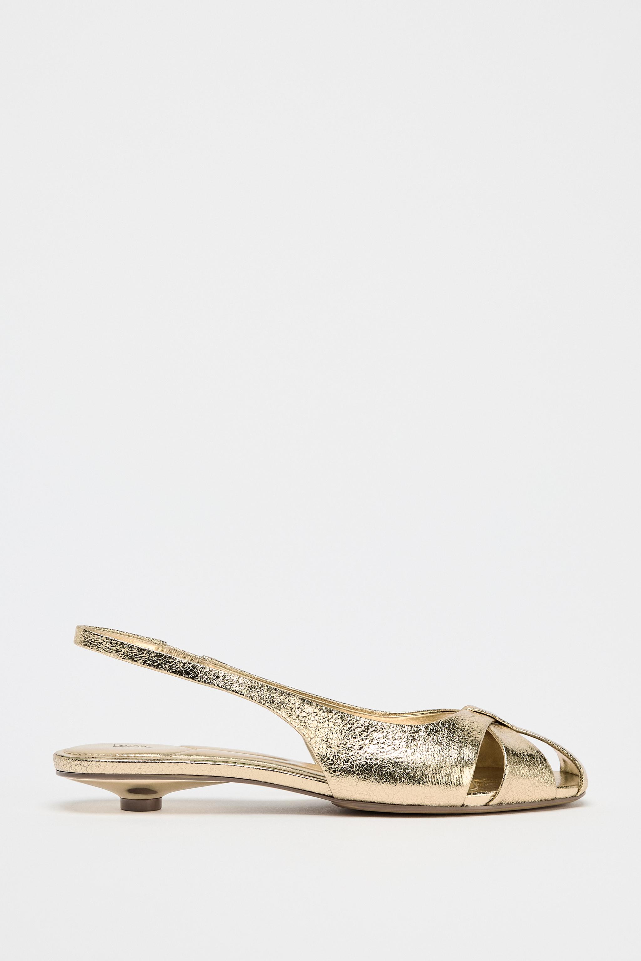 METALLIC EFFECT LOW HEELED SANDALS - Gold | ZARA Canada