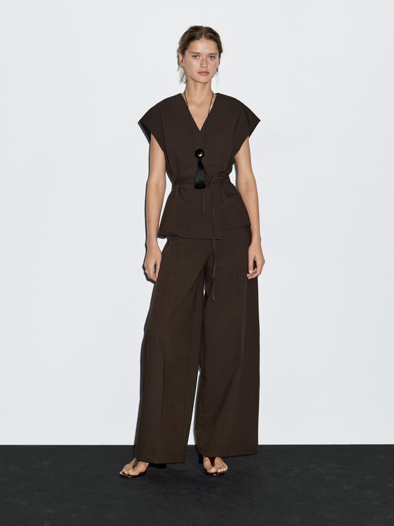 High-waist wide-leg trousers