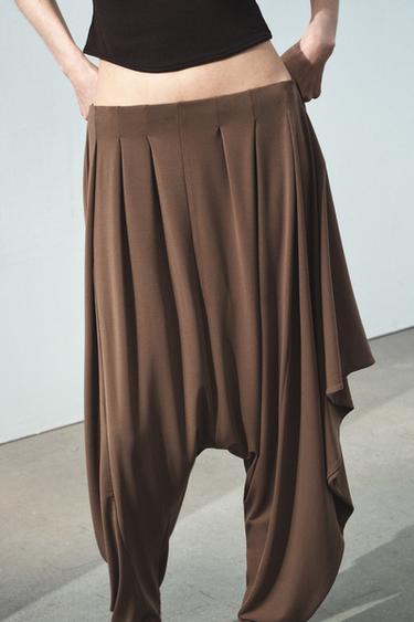 ASYMMETRIC FLOWING BAGGY TROUSERS - Light brown by Zara