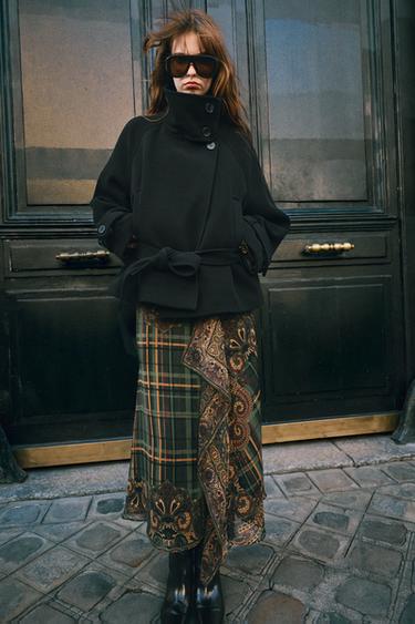 HIGH NECK COAT WITH BELT — Black 1
