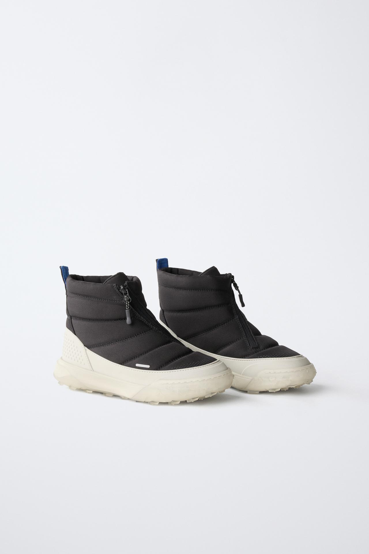 CONTRAST PADDED BOOTS — Black