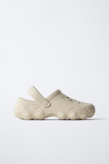 SABOTS CAOUTCHOUTÉS - Blanc écru de Zara