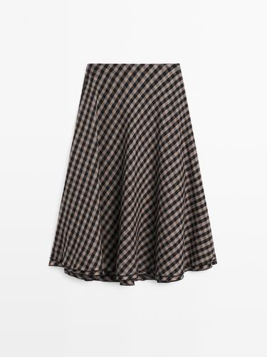 Falda evasé detalle cuadros - Negro de Zara