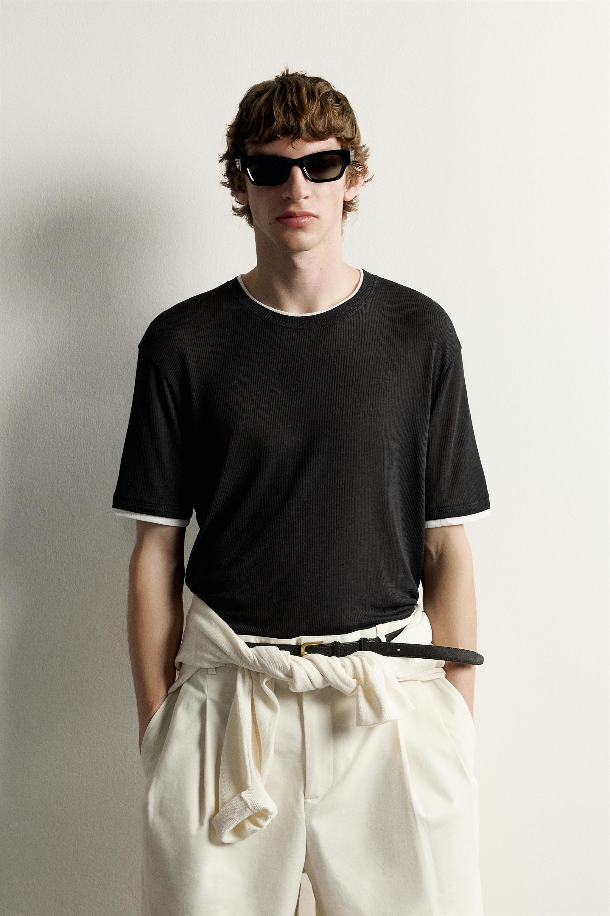 CONTRAST RELAXED FIT T-SHIRT