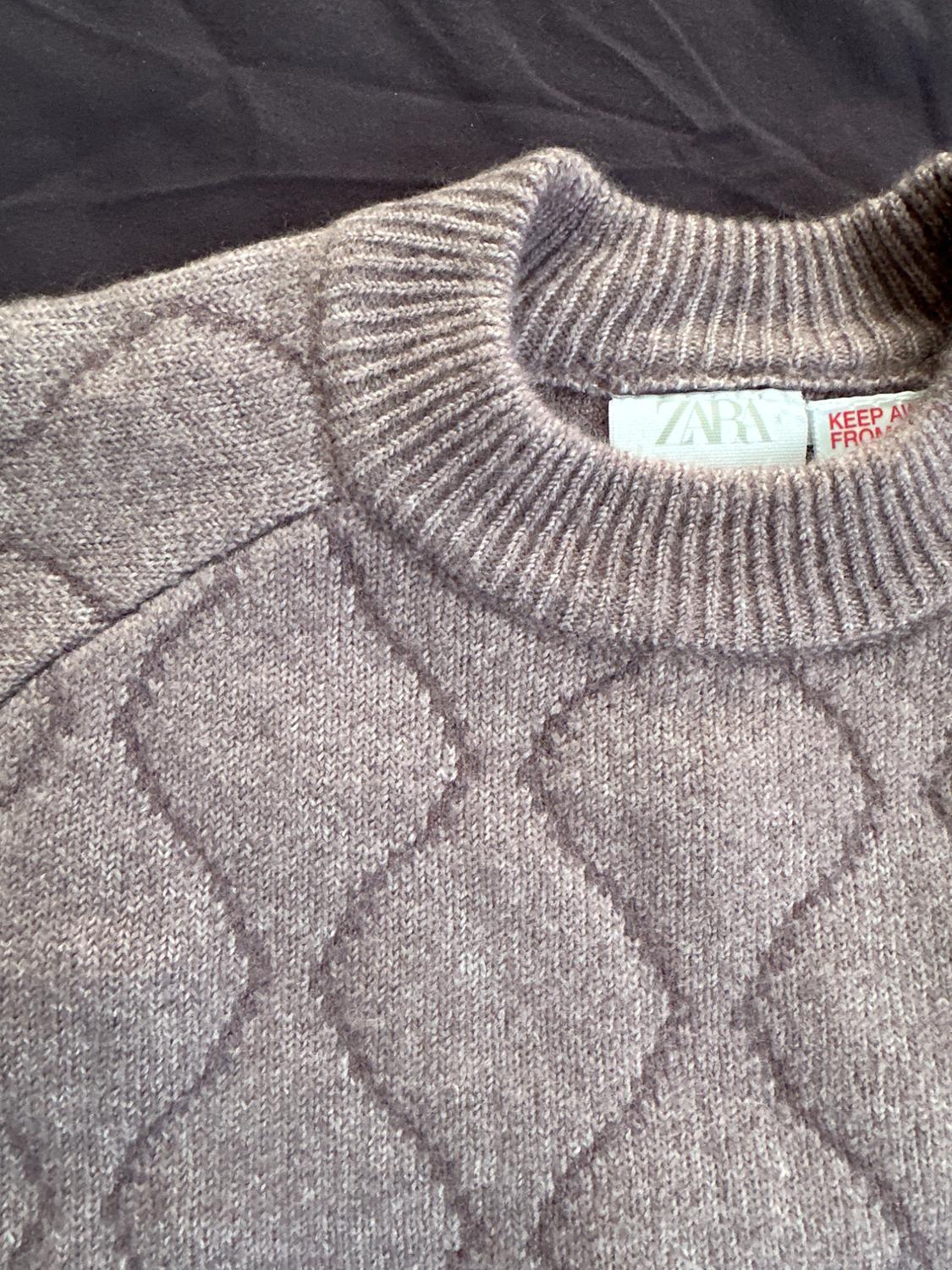 QUILTED KNIT SWEATER - Image 3