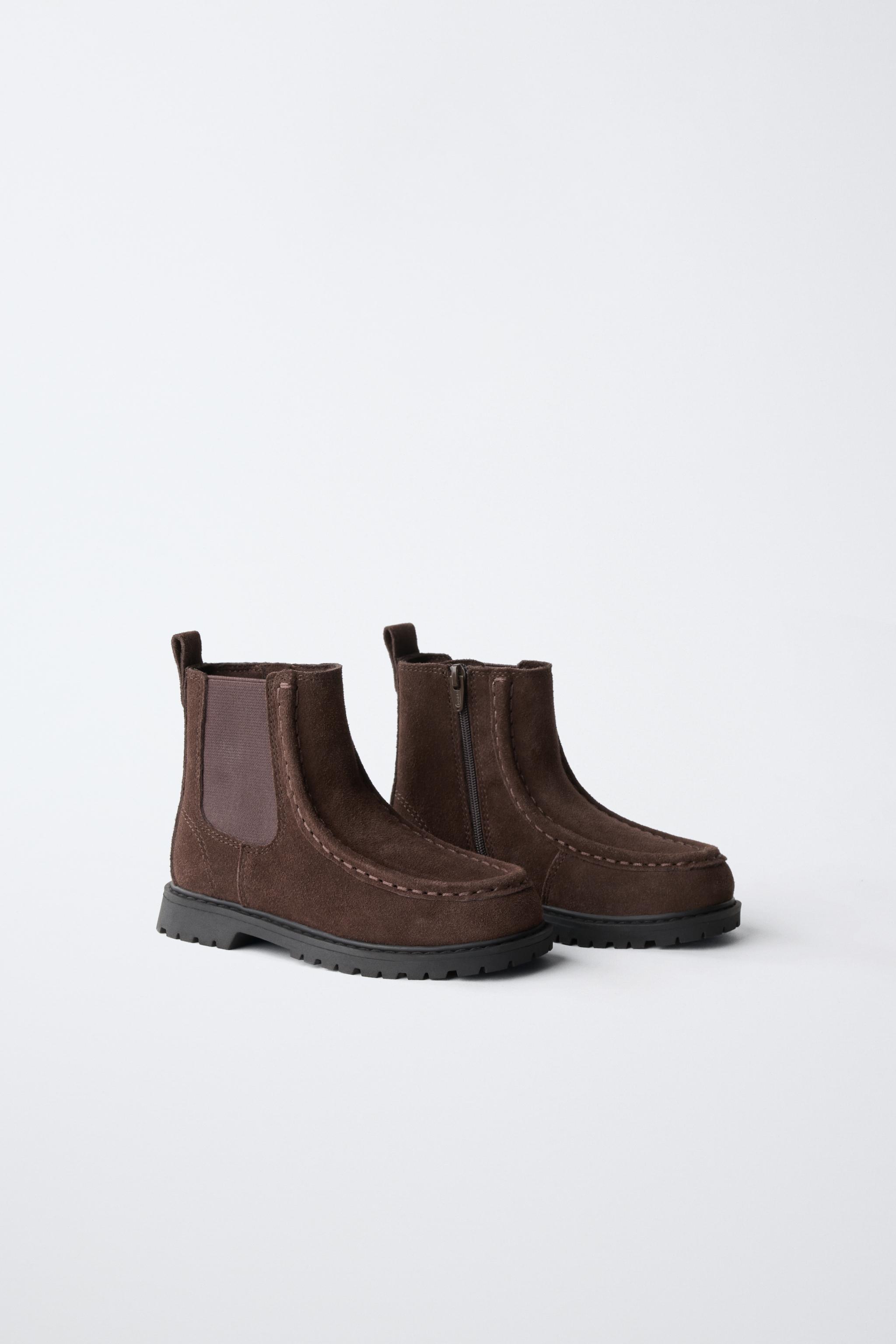 LEATHER CHELSEA BOOTS — Brown