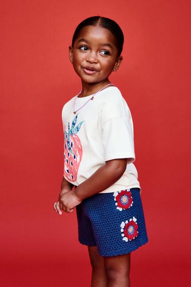 T-SHIRT IMPRIMÉ ET BRODÉ FRUITS - Blanc de Zara
