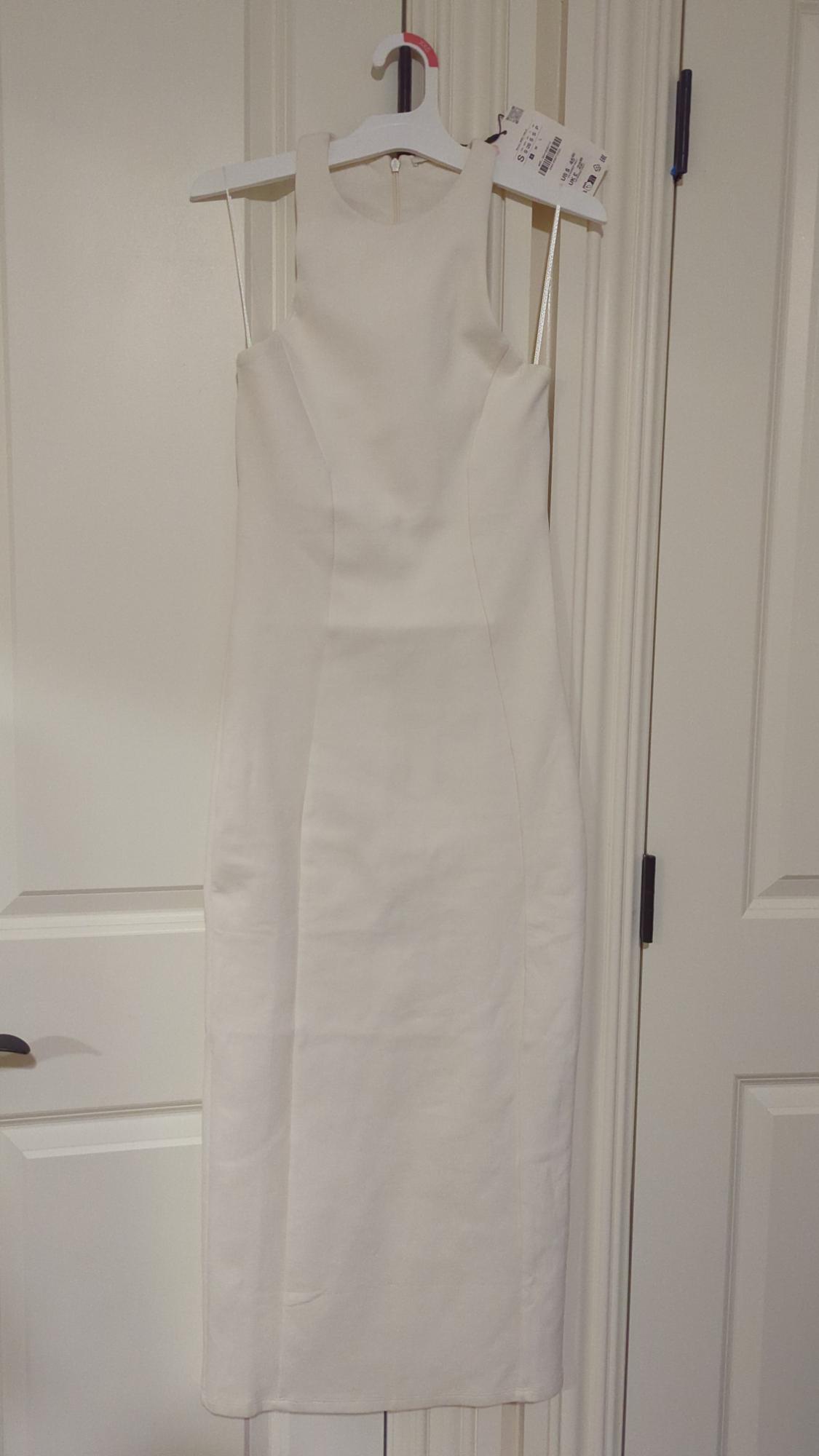 VESTIDO HALTER INTERLOCK - Image 4