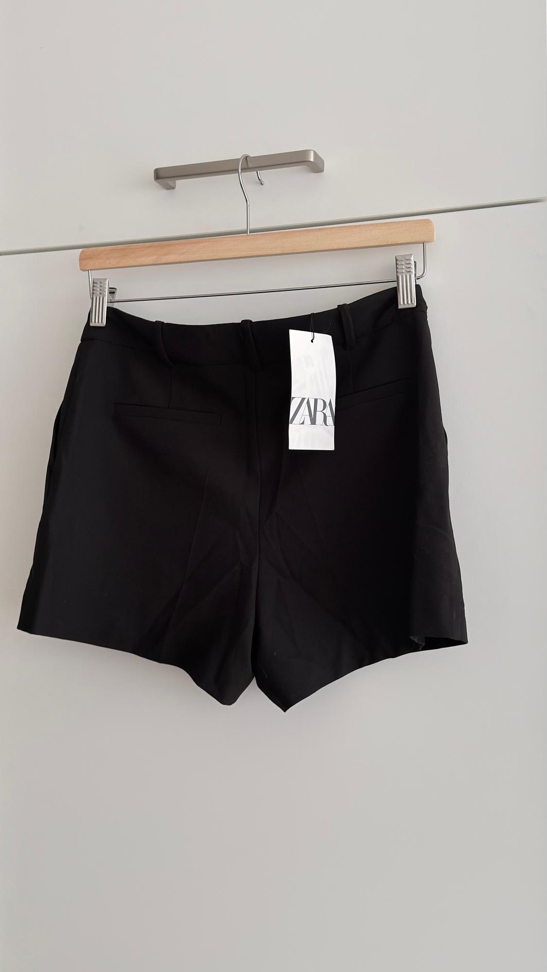 DARTED BERMUDA SHORTS - Image 2