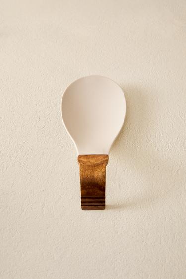 SILICONE SPOON REST - Cream by Zara