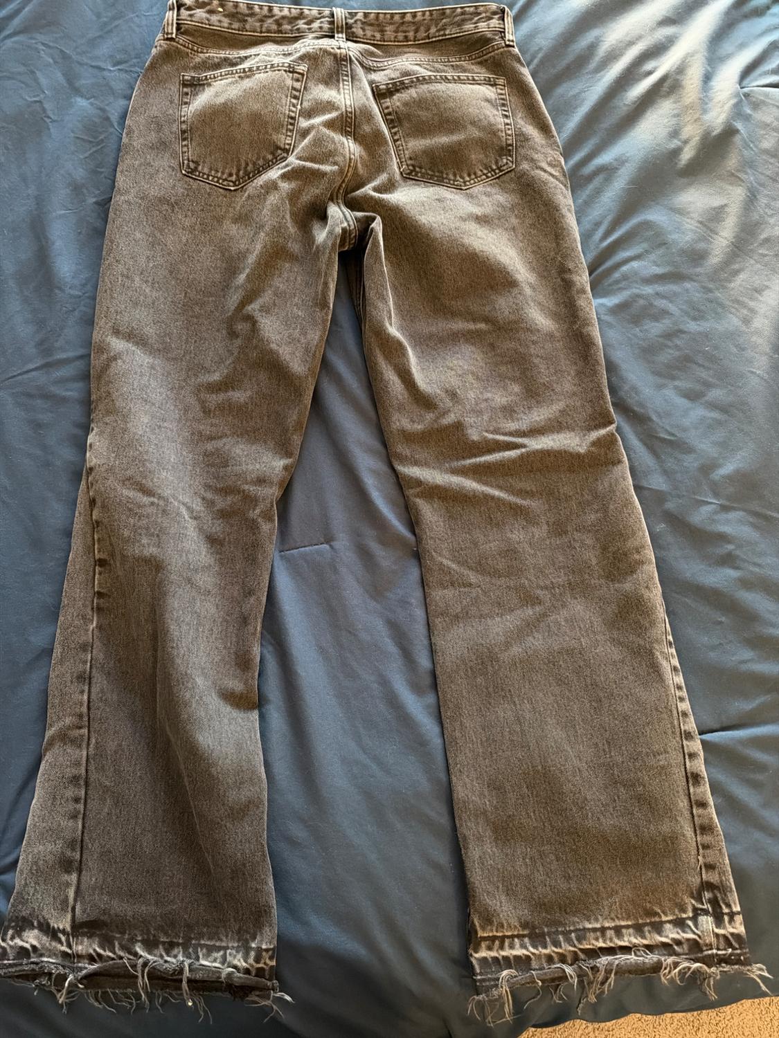 FLARE FIT JEANS - Image 2