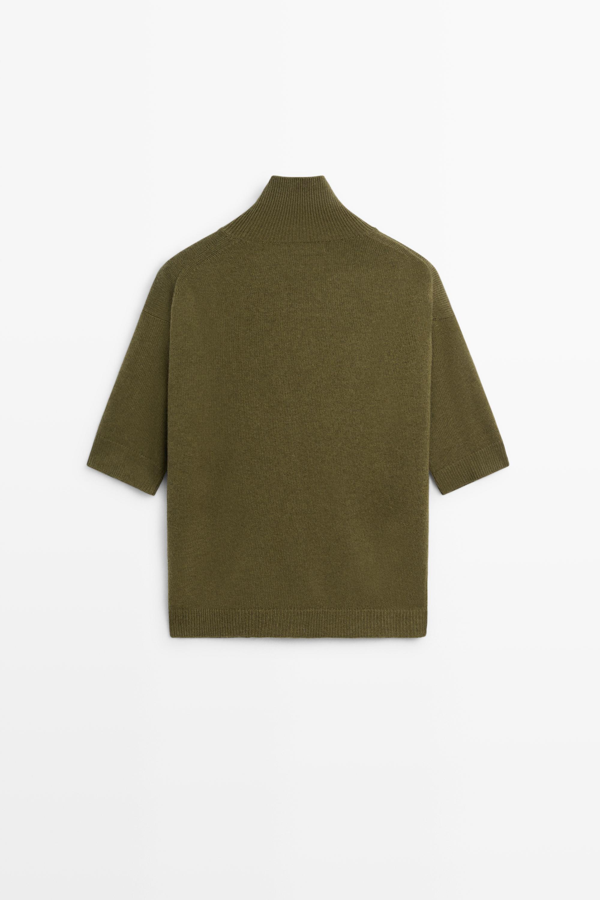 Wool knit sweater with mock turtleneck