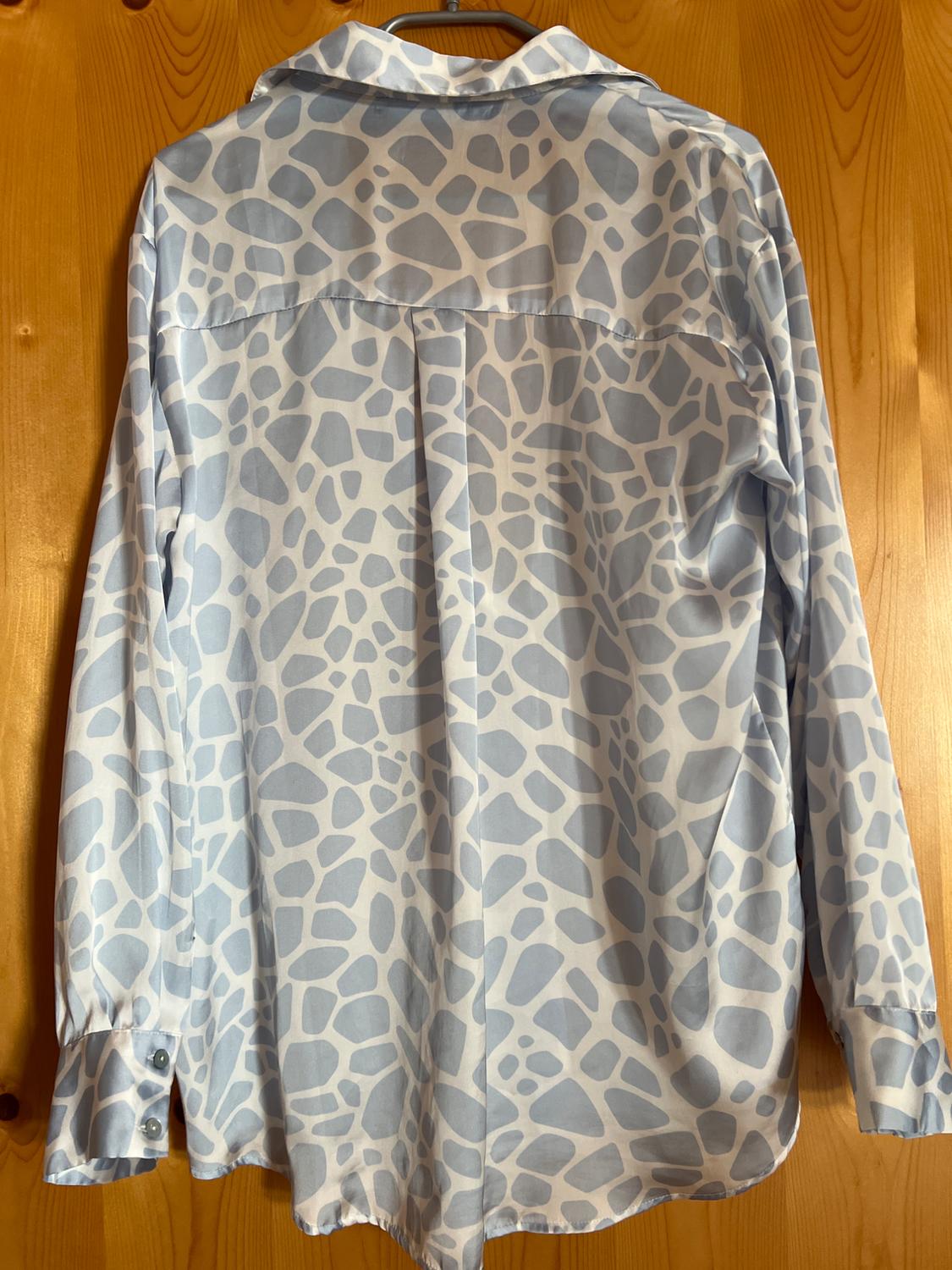 FLOWING SATIN SHIRT - Image 3